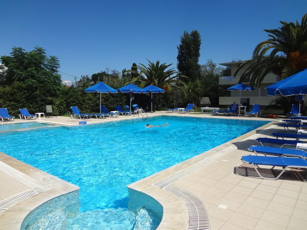 Francisco Beach Hotel Agios Andreas  Extérieur photo