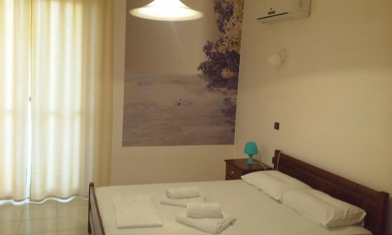 Francisco Beach Hotel Agios Andreas  Extérieur photo